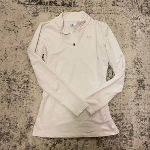 Like new under armour women’s size medium cold gear long sleeve white shirt